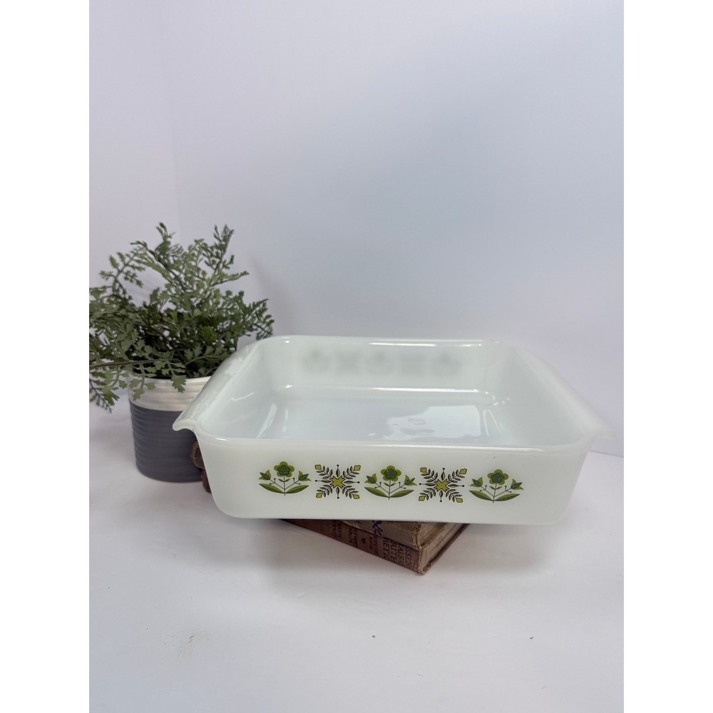 Fire-King Meadow Green Baking Dish Unisex 8in White Excellent Vintage Floral 435